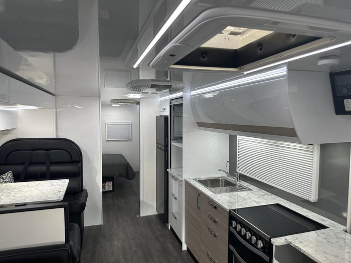 2025 Avida Longreach