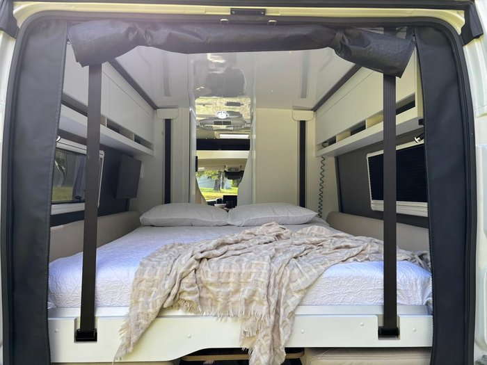 2025 Avida Escape