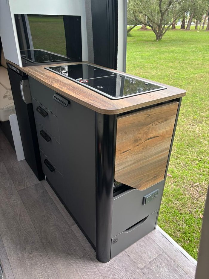2025 Avida Escape