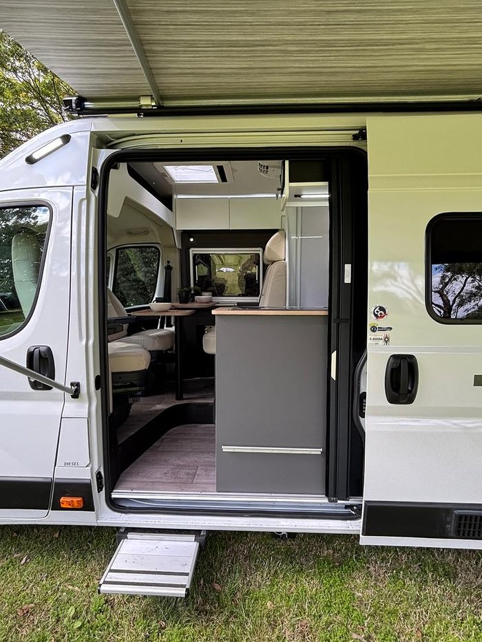 2025 Avida Escape