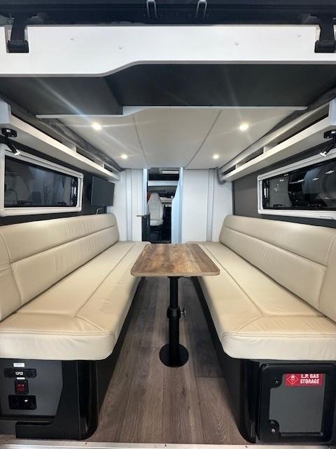 2025 Avida Escape