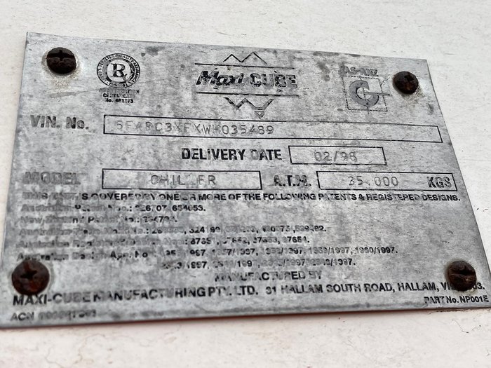 1998 Maxicube Triaxle Refrgerated Rollback A Trailer