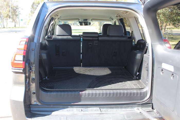2018 TOYOTA LANDCRUISER PRADO VX (4x4)