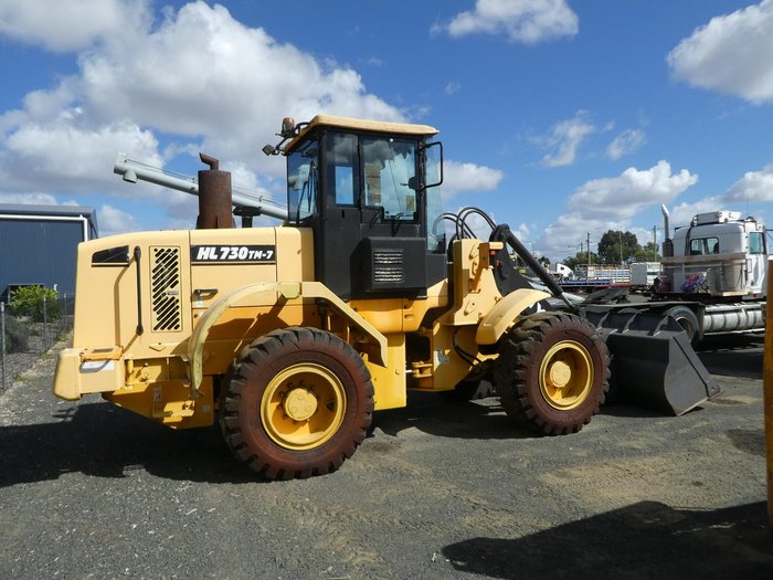 2007 Hyundai Hl730tm-7 YELLOW