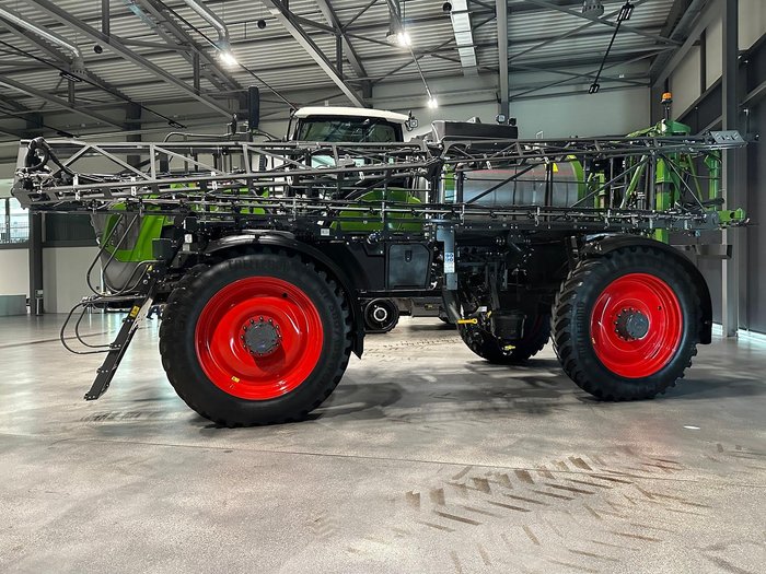 2023 Fendt Rogator 937