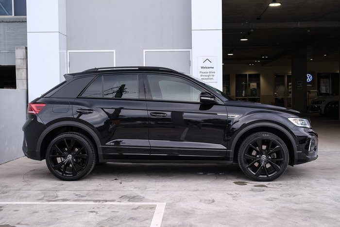 2023 Volkswagen T-Roc 140TSI R-Line