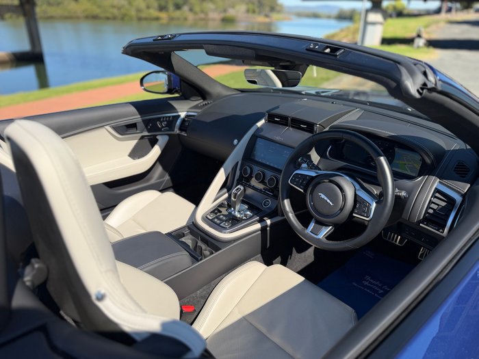 2022 JAGUAR F-TYPE P450 R-DYNAMIC RWD (331kW)