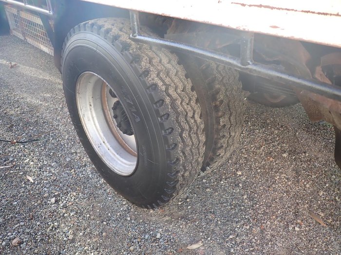 2006 UD Pk265 PKC215 WHITE