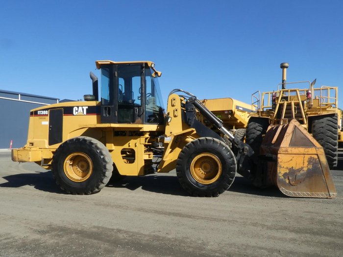 1999 Caterpillar IT38G