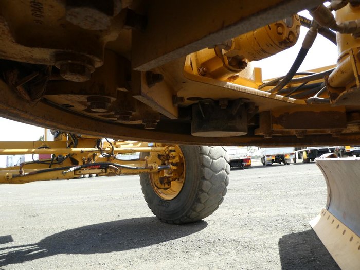 2011 Caterpillar 140M YELLOW