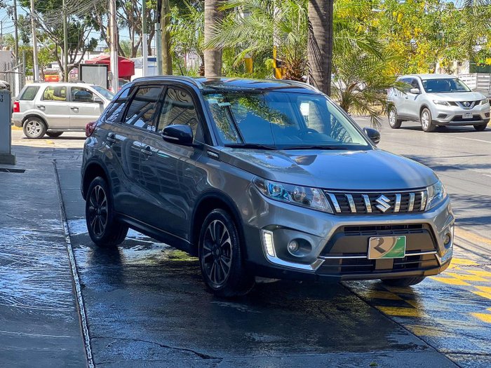 2019 Suzuki Vitara GLX