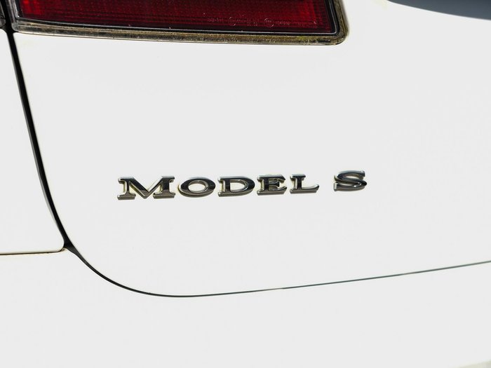 2017 Tesla Model S 90D AWD Pearl White