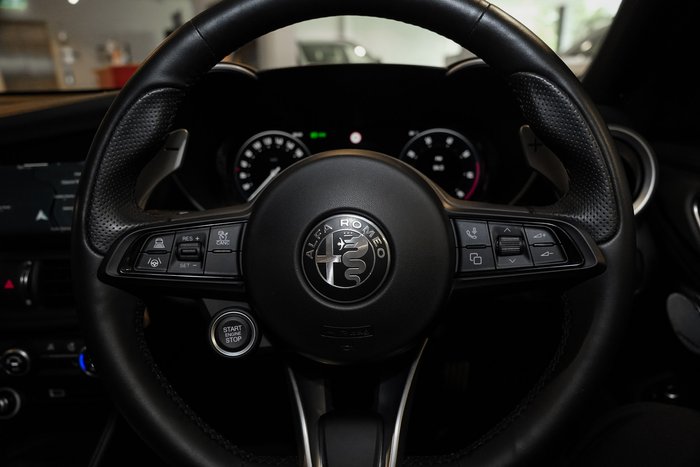 2023 Alfa Romeo Giulia Veloce