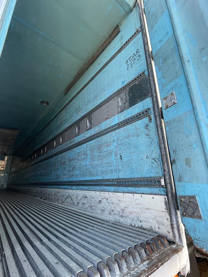 1998 Maxicube Triaxle 44' Refrigerated Pantec