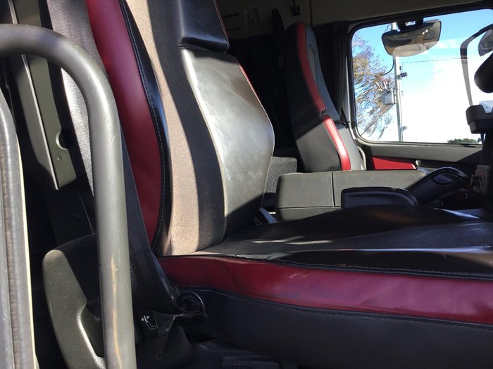 2018 Volvo Fm450 Scoop Purchase 2Avait $140000+Gst 830000Klm Be Quick FM 450 SLEEPER