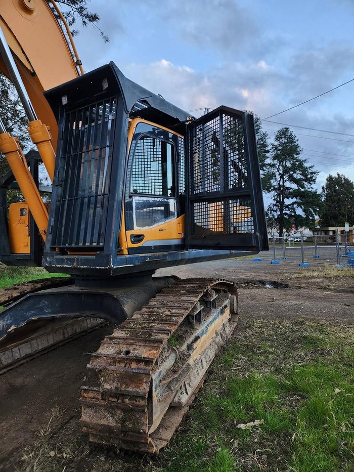 2017 Hyundai R320lc-9