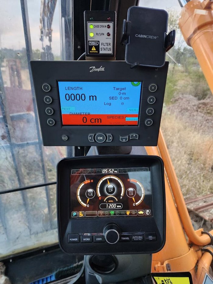 2017 Hyundai R320lc-9