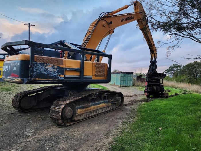 2017 Hyundai R320lc-9
