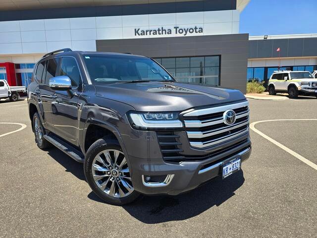 2021 TOYOTA LANDCRUISER LC300 3.3L V6 DSL Sahara ZX 5 Seats Graphite