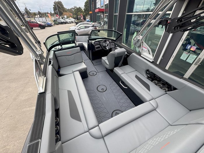 2026 MasterCraft NXT23