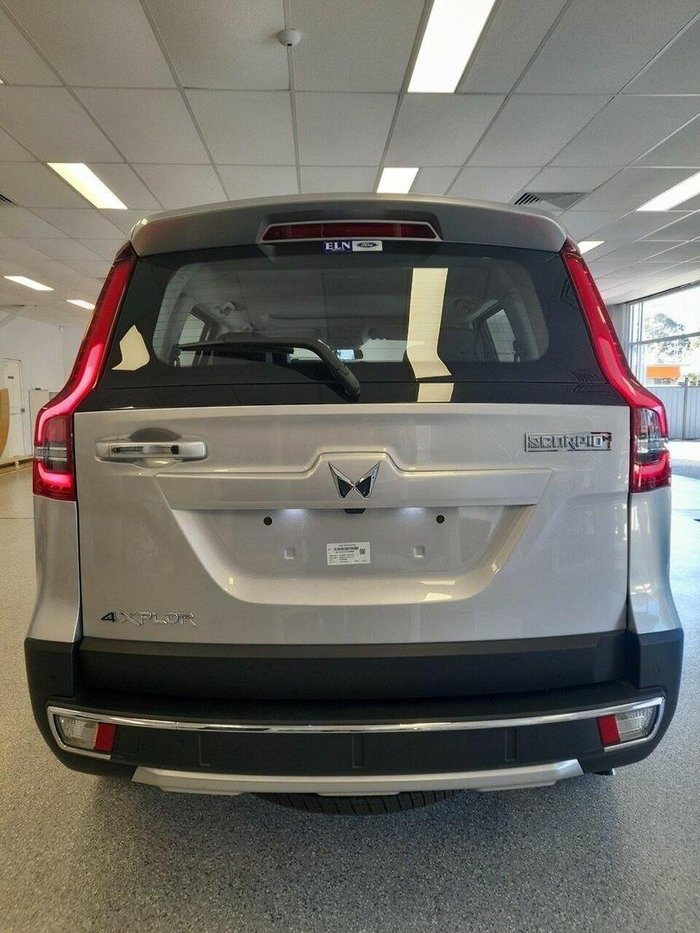 2023 Mahindra Scorpio Z8L 4X4 Dazzling Silver