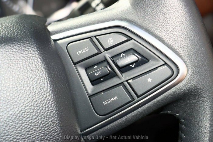 2023 Mahindra Scorpio Z8 4X4 Dazzling Silver