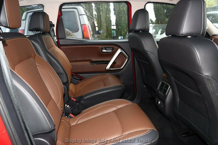 2023 Mahindra Scorpio Z8 4X4 Dazzling Silver