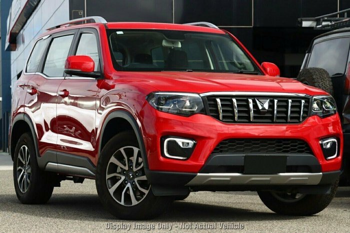 2023 Mahindra Scorpio Z8 4X4 Dazzling Silver