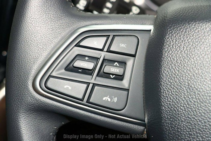 2023 Mahindra Scorpio Z8 4X4 Dazzling Silver