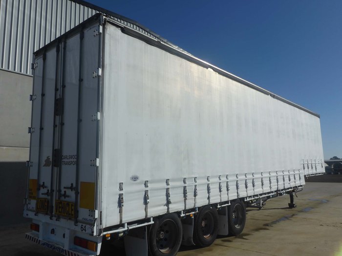 2010 Maxitrans 22 Pallet Dropdeck Curtainsider