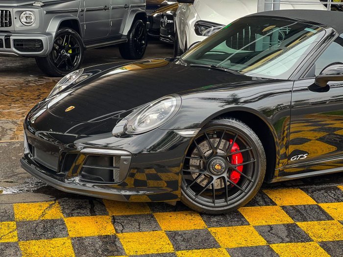 2019 Porsche 911 GTS