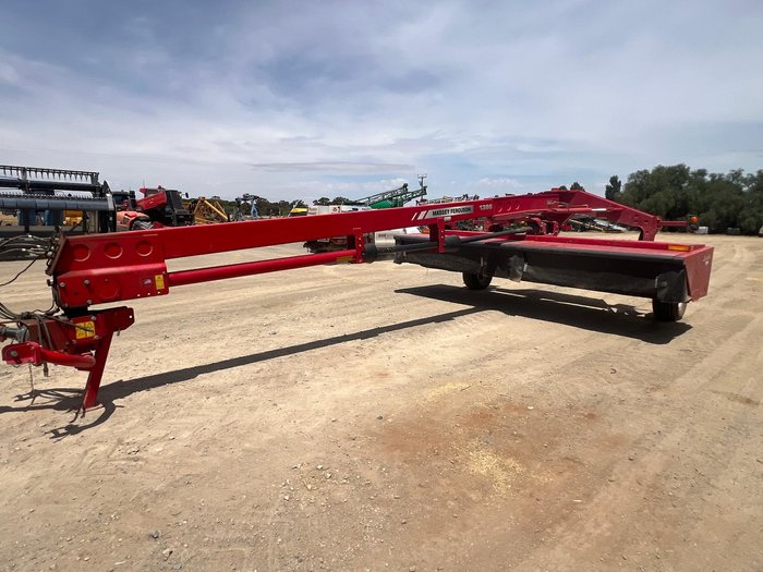 2017 Massey Ferguson 1386