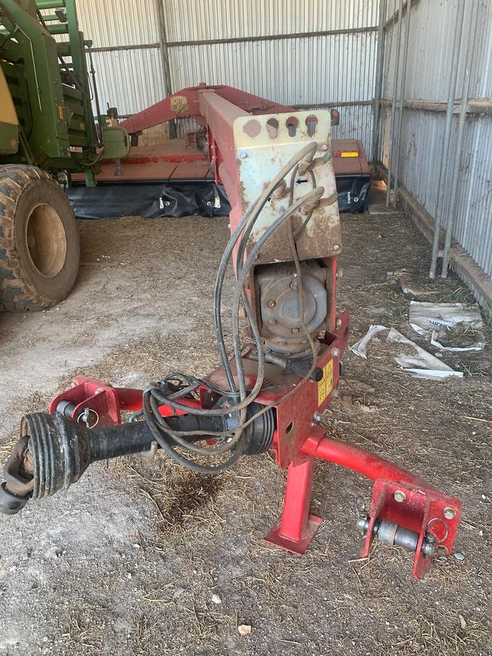 2017 Massey Ferguson 1386