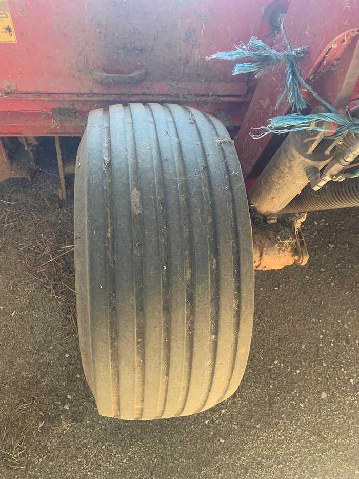 2017 Massey Ferguson 1386