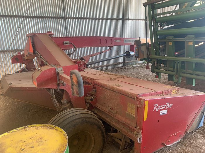 2017 Massey Ferguson 1386