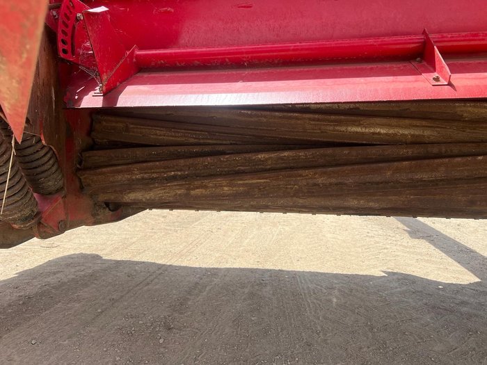 2017 Massey Ferguson 1386