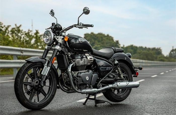 2023 Royal Enfield Super Meteor 650