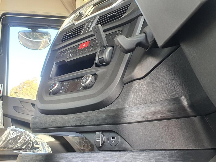 2023 Iveco S-Way AS700