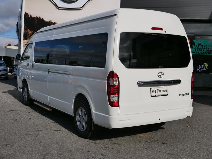 2023 Joylong EA6 Electric Minibus