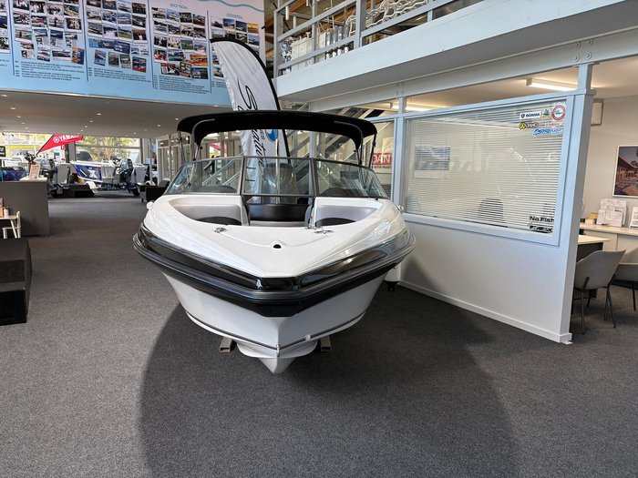 2023 Haines Signature 550BR
