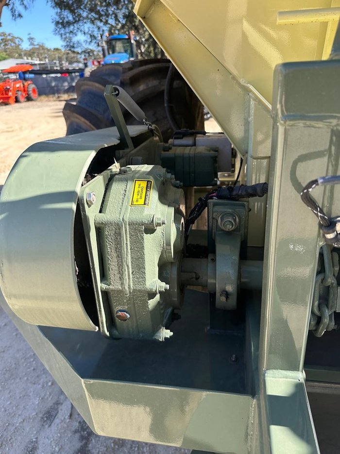 2024 Marshall 812T MultiSpread