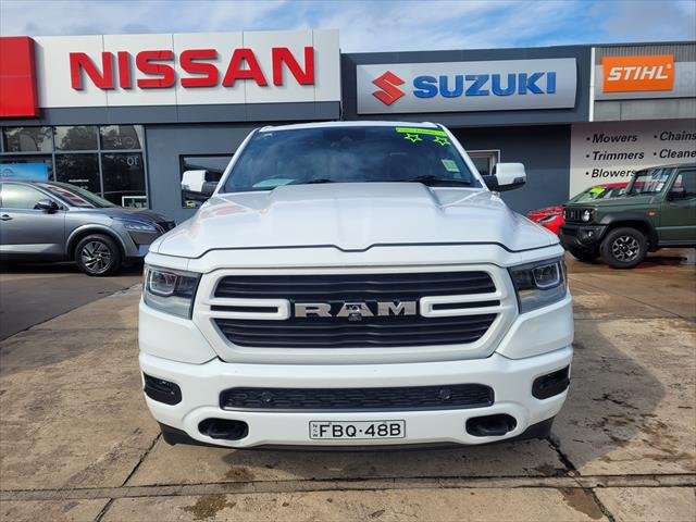 2023 RAM LARAMIE 1500 SPORT MY23 1500 Laramie Sport Crew Cab RamBox (with tonneau and bed divider) Bright White