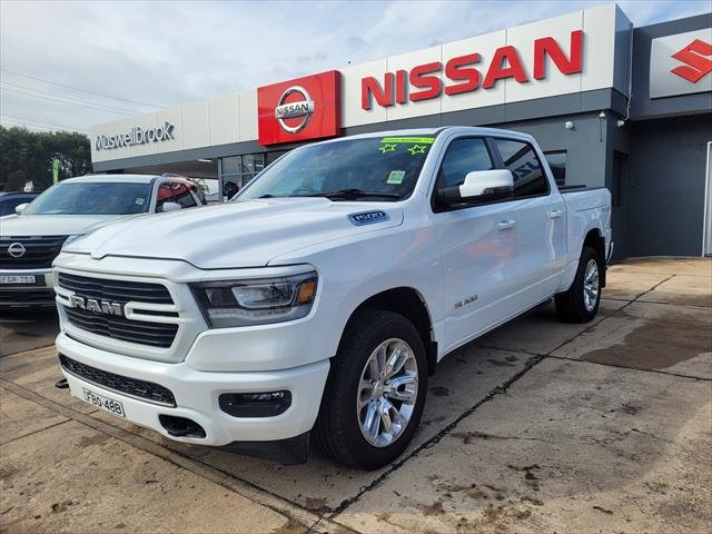 2023 RAM LARAMIE 1500 SPORT MY23 1500 Laramie Sport Crew Cab RamBox (with tonneau and bed divider) Bright White