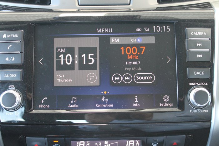 2024 Nissan Navara ST-X