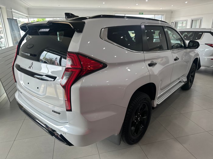 2025 MITSUBISHI PAJERO SPORT GSR