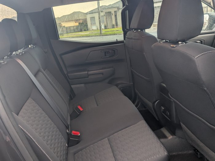 2025 Mitsubishi Triton GLX+