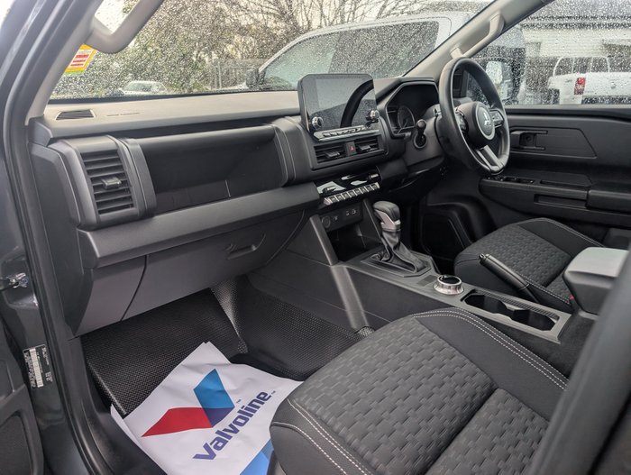 2025 Mitsubishi Triton GLX+