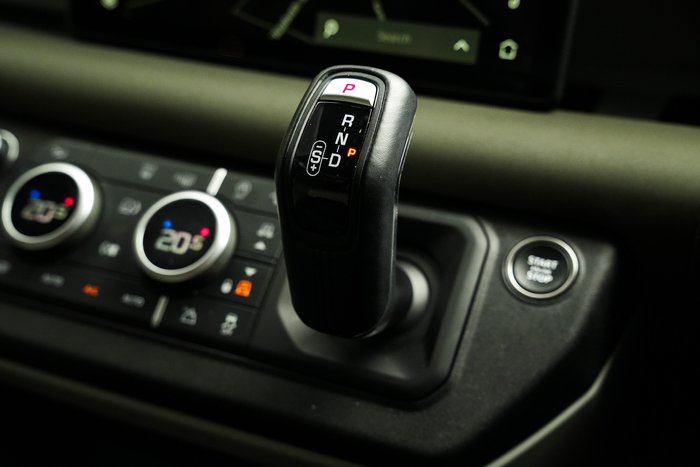 2023 Land Rover Defender 110 P400 S