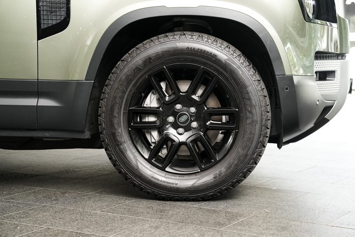 2023 Land Rover Defender 110 P400 S