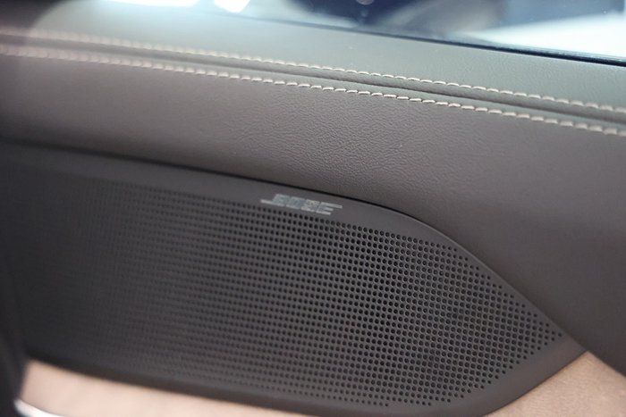 2025 Volvo EX90 Plus Twin Motor